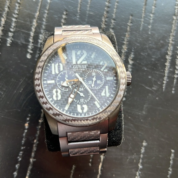 Guess carbon fiber watch men’s - Picture 2 of 10